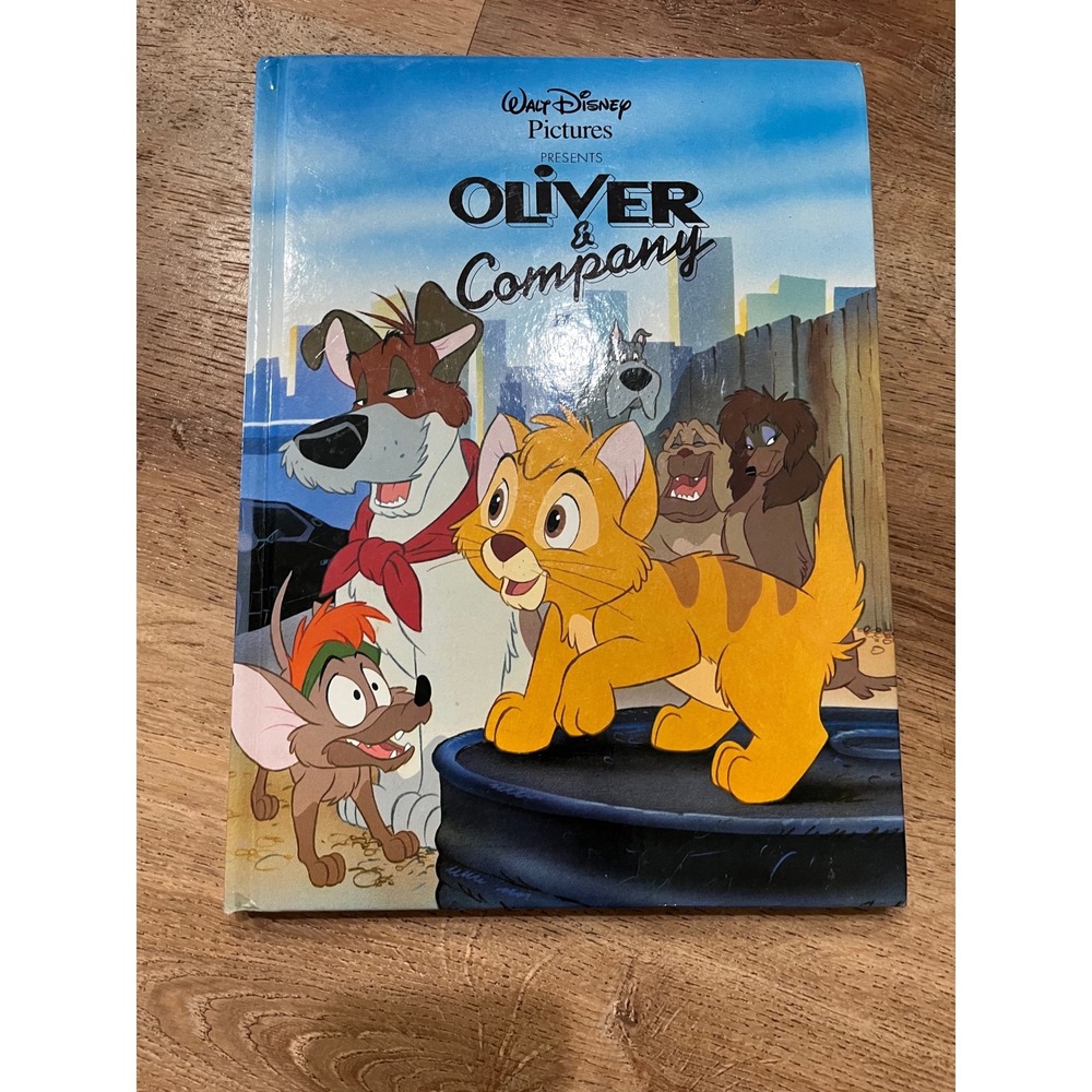Disney Oliver and Company Hardcover Book Classic Series Twin Books Vintage 1988